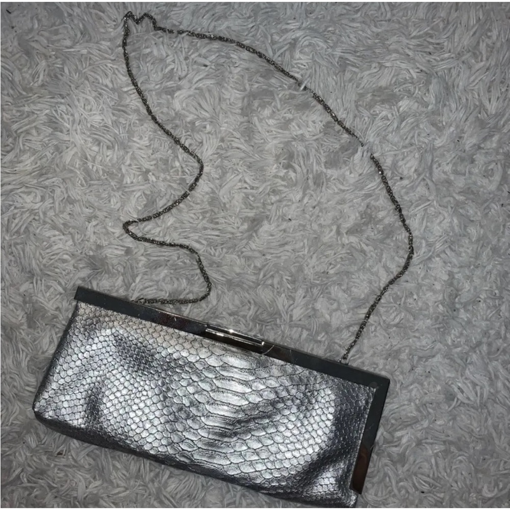 Jessica McClintock Beautiful snakeskin print clutch